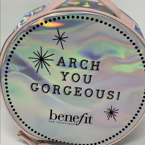 Benefit 2019 Arch You Gorgeous makeup bag.